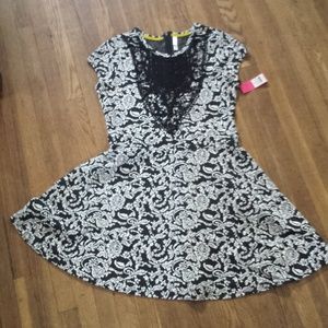 xhilaration Black and White Lace Embroidered Dress